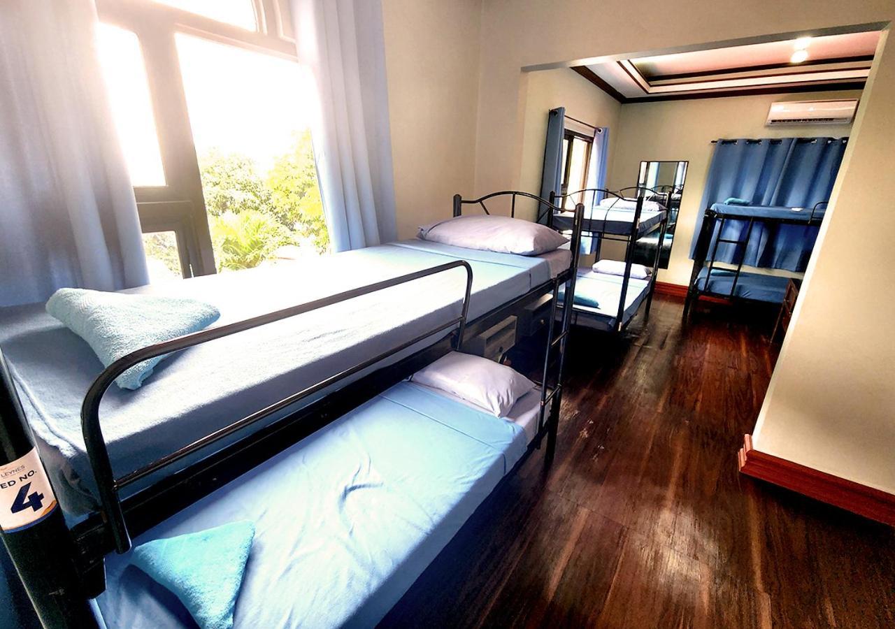 Leynes Taal Lake Resort And Hostel Tanauan  Esterno foto