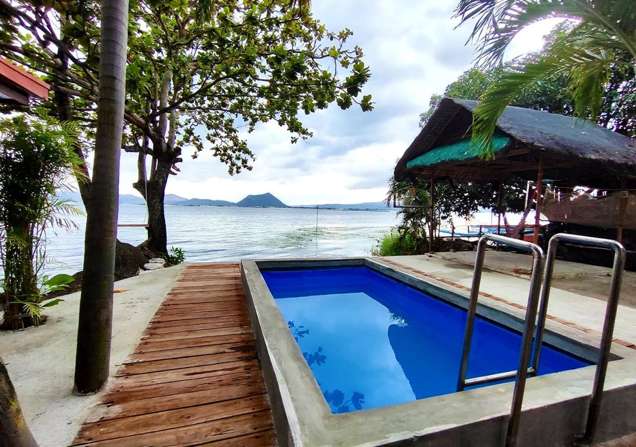 Leynes Taal Lake Resort And Hostel Tanauan  Esterno foto